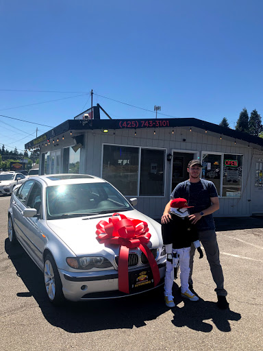 Used Car Dealer «West Coast Autoworks», reviews and photos, 22400 WA-99, Edmonds, WA 98026, USA