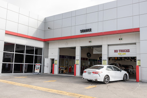 Toyota Dealer «Clearwater Toyota», reviews and photos, 21799 US Hwy 19 N, Clearwater, FL 33765, USA