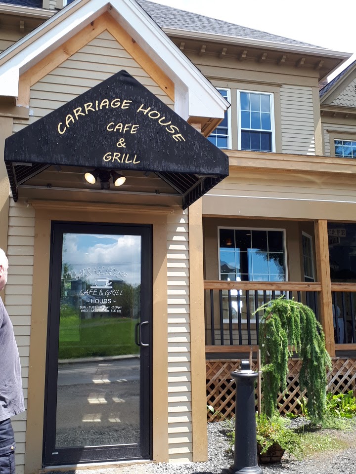 Carriage House Cafe & Grill 05860