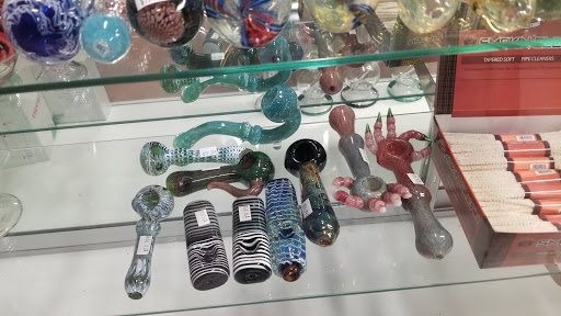 Tobacco Shop «HotBox Smoke Shop», reviews and photos, 9514 Reseda Blvd #7, Northridge, CA 91324, USA