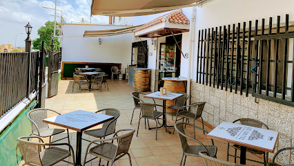 Cafetería- Restaurante  Los Canitos  - Av. de madrid, 35, 45250 Añover de Tajo, Toledo, Spain