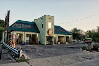 Wash & Roll Self Car Wash - Photo 2 - Car repair in Windsor, ON, Canada, Detroit