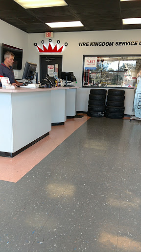 Tire Shop «Tire Kingdom», reviews and photos, 2838 Gulf to Bay Blvd, Clearwater, FL 33759, USA