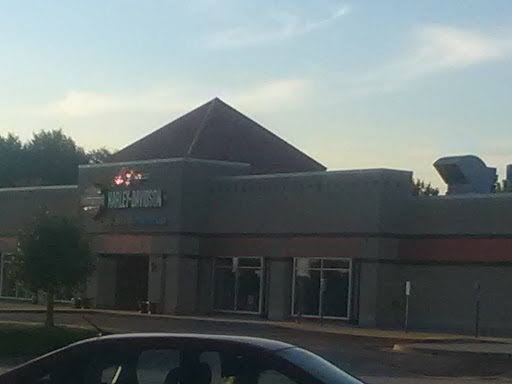 Suzuki Motorcycle Dealer «Metro Harley-Davidson Suzuki Can-Am», reviews and photos, 2415 Westdale Dr SW, Cedar Rapids, IA 52404, USA