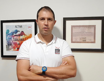 Entrenador personal Oviedo - Activador Muscular ce - C. del Padre Buenaventura de Paredes, 18, 33001 Oviedo, Asturias, Spain