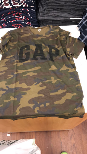 Clothing Store «Gap Outlet», reviews and photos, 12801 W Sunrise Blvd, Sunrise, FL 33323, USA