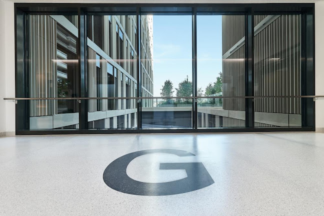 Rezensionen über Universitätsklinik für Schädel-, Kiefer- und Gesichtschirurgie, Inselspital Bern in Bern - Krankenhaus