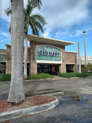 Clothing Store «Old Navy», reviews and photos, 3885 NE 163rd St, North Miami Beach, FL 33160, USA