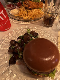 Hamburger du Restaurant français Triplettes de Belleville à Paris - n°3