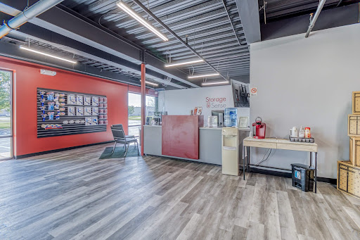 Self-Storage Facility «EZ Storage», reviews and photos, 12700 Utica Park Blvd, Utica, MI 48315, USA