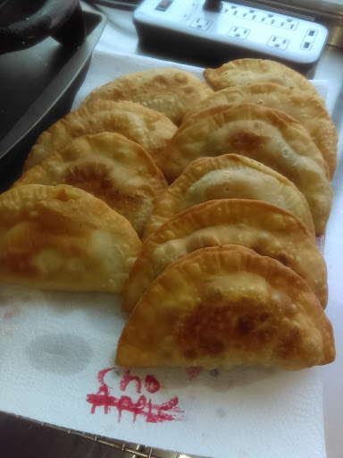 Grocery Store «Save-A-Lot», reviews and photos, 225 Water St, Savannah, TN 38372, USA