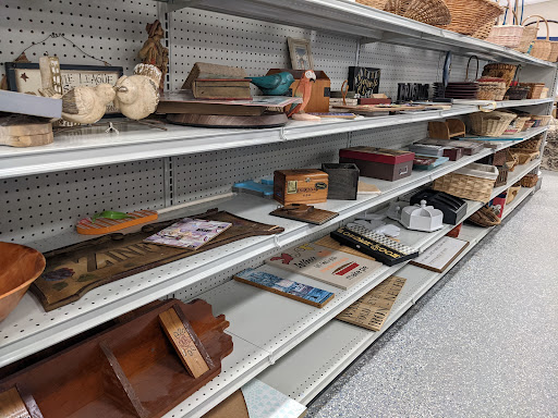 Variety Store «Goodwill», reviews and photos