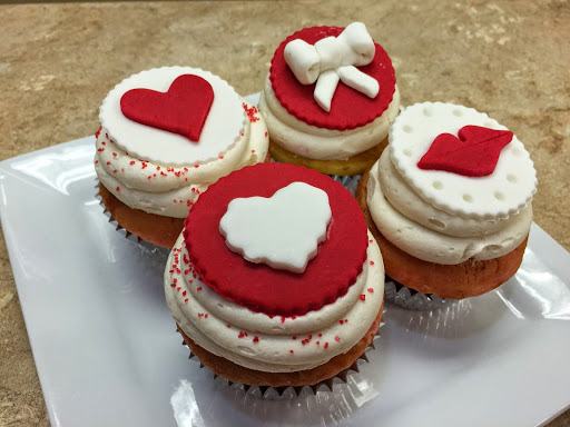 Bakery «LiVay Sweet Shop Plainfield», reviews and photos, 104 Watchung Ave, Plainfield, NJ 07060, USA