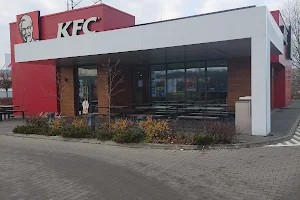 KFC Warszawa DT Głębocka image