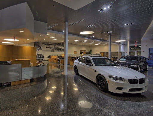 BMW Dealer «Chapman BMW On Camelback», reviews and photos, 830 E Camelback Rd, Phoenix, AZ 85014, USA