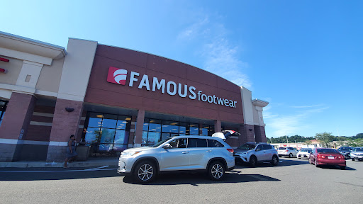 Shoe Store «Famous Footwear», reviews and photos, 31 Furlong Dr, Revere, MA 02151, USA