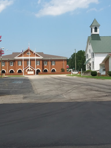 Used Car Dealer «Harris Motors Inc.», reviews and photos, 13758 Tidewater Trail, Saluda, VA 23149, USA