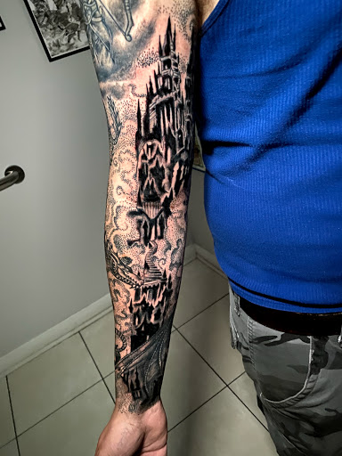 Tattoo Shop «Dark Horse Tattoos», reviews and photos, 395 Garrisonville Rd #103, Stafford, VA 22554, USA