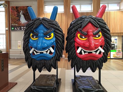 秋田駅待合ラウンジ