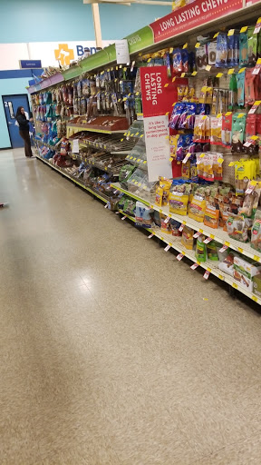 Pet Supply Store «PetSmart», reviews and photos, 2061 Skibo Rd, Fayetteville, NC 28314, USA