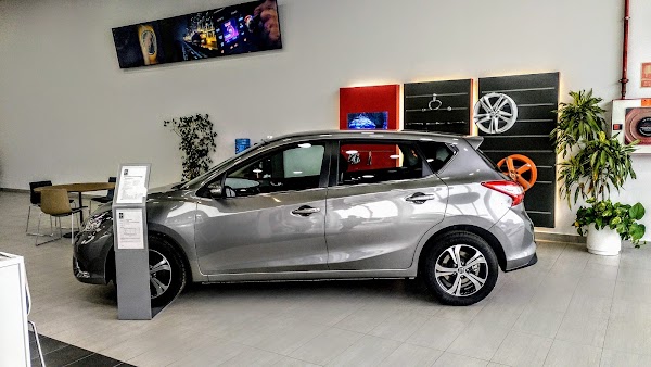Imagen de Concesionario Nissan Almenar NIII (4 de 7)