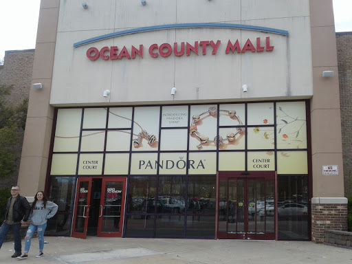 Shopping Mall «Ocean County Mall», reviews and photos, 1201 Hooper Ave, Toms River, NJ 08753, USA