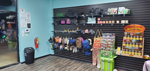 Hookah Store «Hotbox smoke shop & lounge», reviews and photos, 6225 Atlanta Hwy Suite 105, Alpharetta, GA 30004, USA