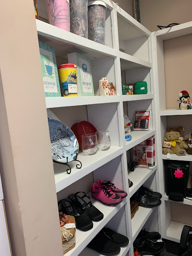 Flea Market «Treasure City Market LLC», reviews and photos, 121 S Washington St, DeRidder, LA 70634, USA