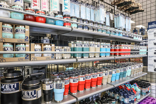 Sporting Goods Store «Pacific Flyway Supplies- Sporting Goods and Ammo», reviews and photos, 1690 N Lincoln St, Dixon, CA 95620, USA