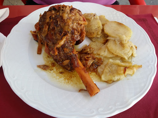 Información y opiniones sobre Restaurante Asador La Cava de Miguelturra