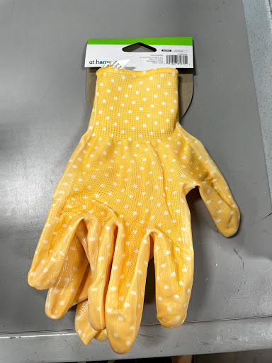 Home Goods Store «At Home», reviews and photos, 11221 Outlet Dr, Knoxville, TN 37932, USA