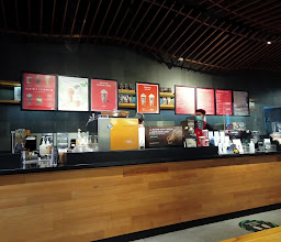 Starbucks Lenmarc Mall photo