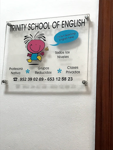 TRINITY SCHOOL OF ENGLISH
