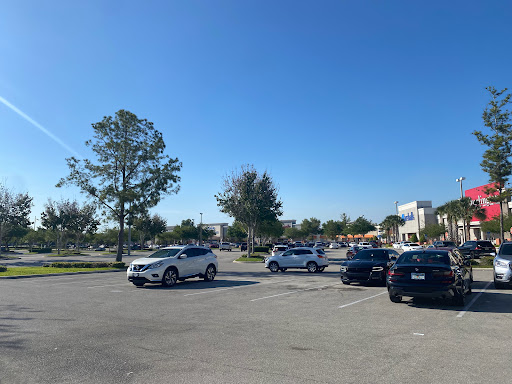 Pet Supply Store «Petco Animal Supplies», reviews and photos, 1704 US Hwy 27 S, Sebring, FL 33870, USA