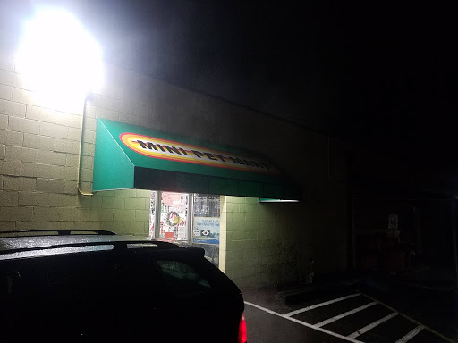 Pet Supply Store «Mini Pet Mart», reviews and photos, 1999 Main St, Springfield, OR 97477, USA