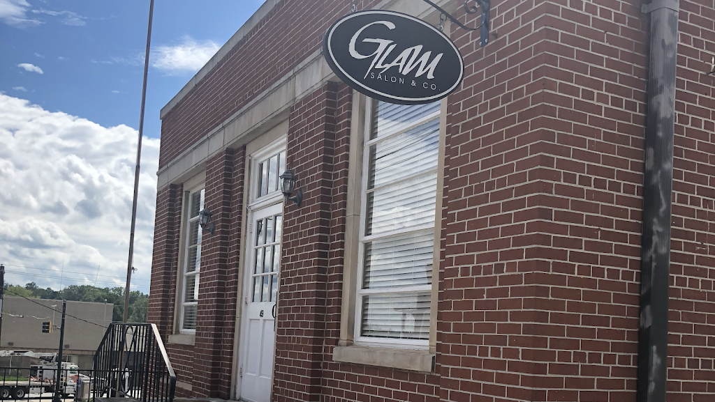 Glam Salon & Co 30549