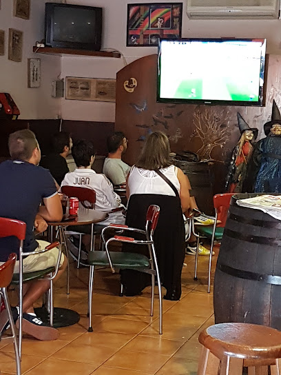 Cafetería Vinitos - Av. da Mariña, 26, 36600 Vilagarcía de Arousa, Pontevedra, Spain