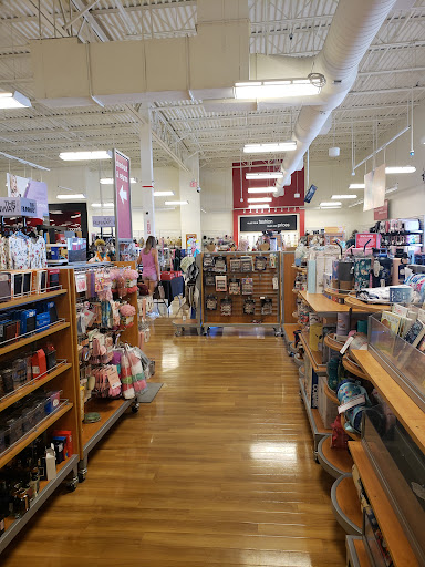 Department Store «T.J. Maxx», reviews and photos, 1920 Cordova Rd, Fort Lauderdale, FL 33316, USA