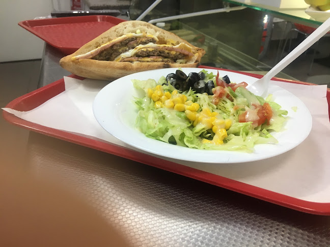 Commentaires et avis sur Swiss Burger