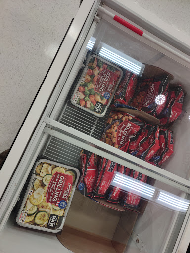 Grocery Store «Winn-Dixie», reviews and photos, 1202 W Main St, Inverness, FL 34450, USA