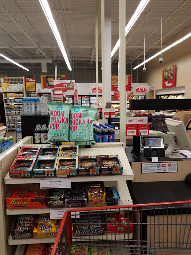 Restaurant Supply Store «Gordon Food Service Store», reviews and photos, 3200 Laclede Station Rd, Maplewood, MO 63143, USA