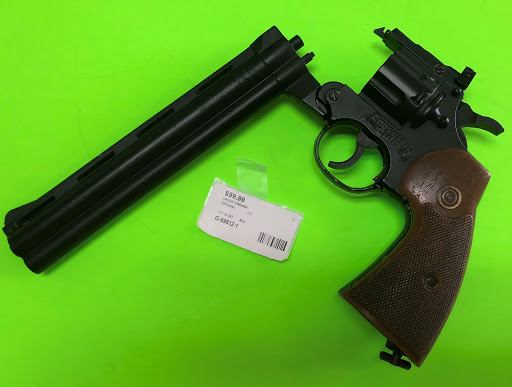 Pawn Shop «International Pawn & Jewelry», reviews and photos, 1725 N Alafaya Trail, Orlando, FL 32826, USA