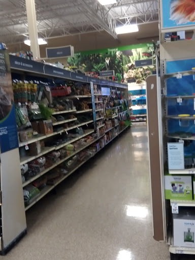 Pet Supply Store «PetSmart», reviews and photos, 2317 W Lincoln St, Harlingen, TX 78552, USA