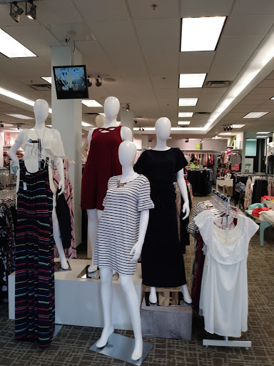 Shopping Mall «Salem Center», reviews and photos, 401 Center St NE, Salem, OR 97301, USA