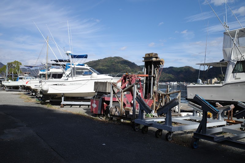 長浜城跡見学者駐車場