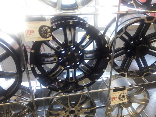 Auto Parts Store «Pep Boys Auto Parts & Service», reviews and photos, 170 E El Camino Real, Sunnyvale, CA 94087, USA