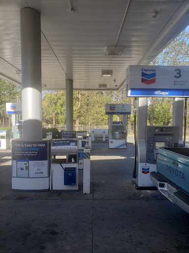 Chevron, 301 Sacramento St, Nevada City, CA 95959, USA, 