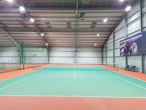 Wilga - tennis club, squash, fitness, salt cave