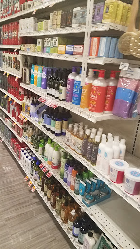 Supermarket «Giant Eagle», reviews and photos, 1700 Corporate Woods Pkwy, Uniontown, OH 44685, USA