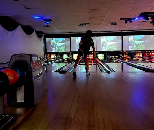 Amusement Center «HeadPinz Entertainment Center», reviews and photos, 1899 Del Prado Blvd, Cape Coral, FL 33990, USA